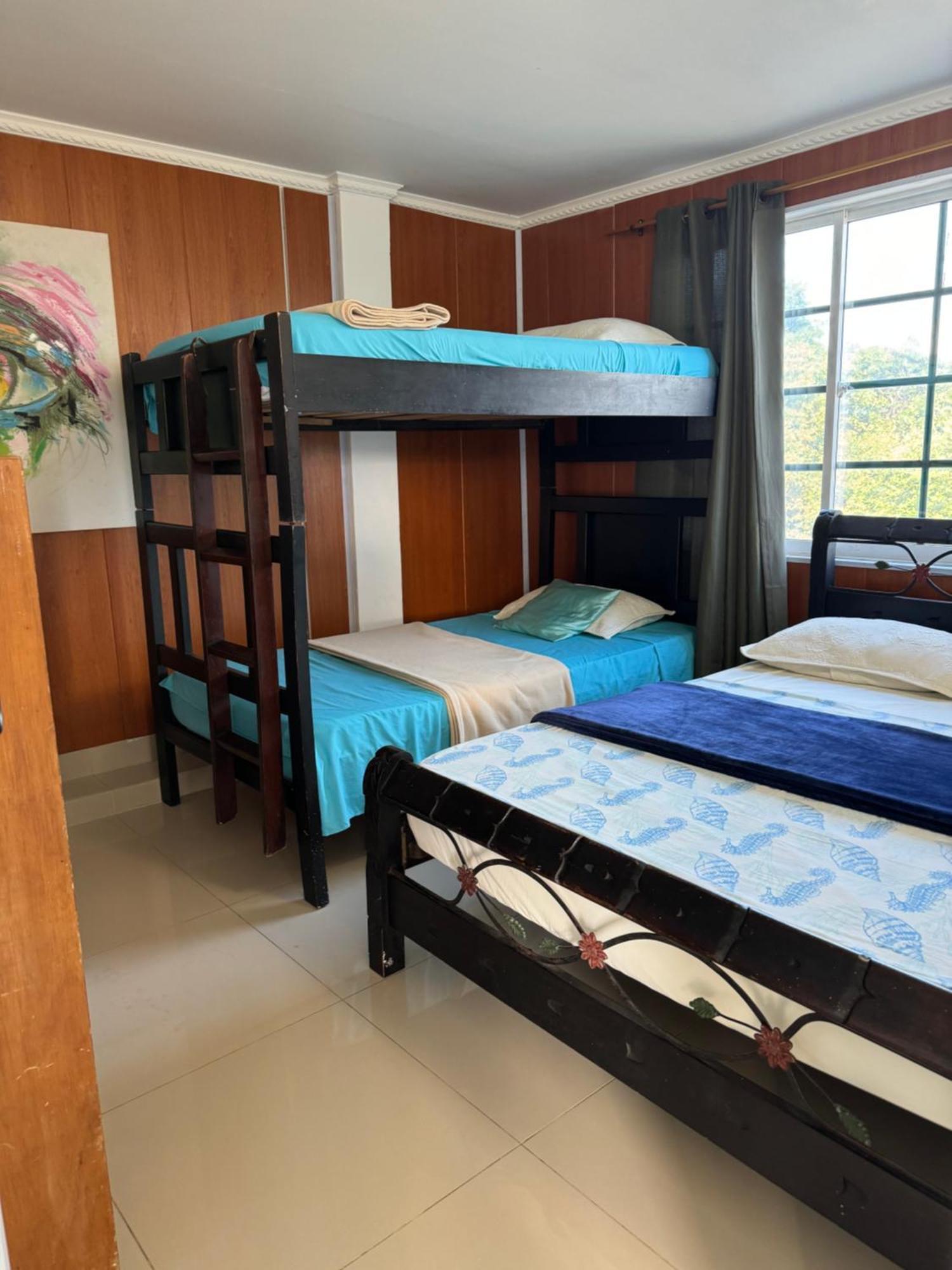Sea Life Apartamentos En Via Principal Centro Y San Luis San Andrés エクステリア 写真