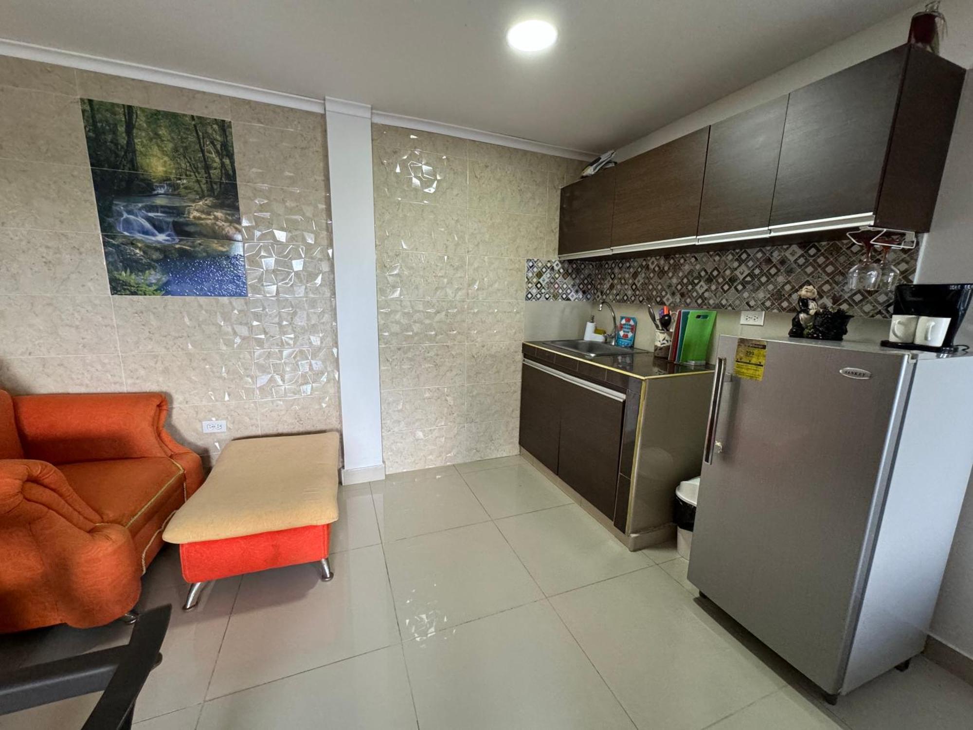 Sea Life Apartamentos En Via Principal Centro Y San Luis San Andrés エクステリア 写真