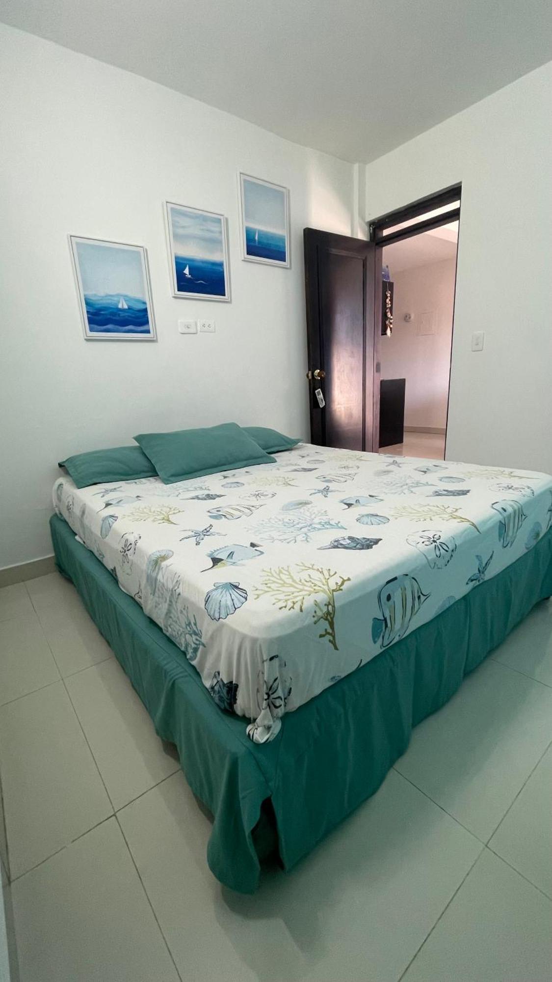 Sea Life Apartamentos En Via Principal Centro Y San Luis San Andrés エクステリア 写真