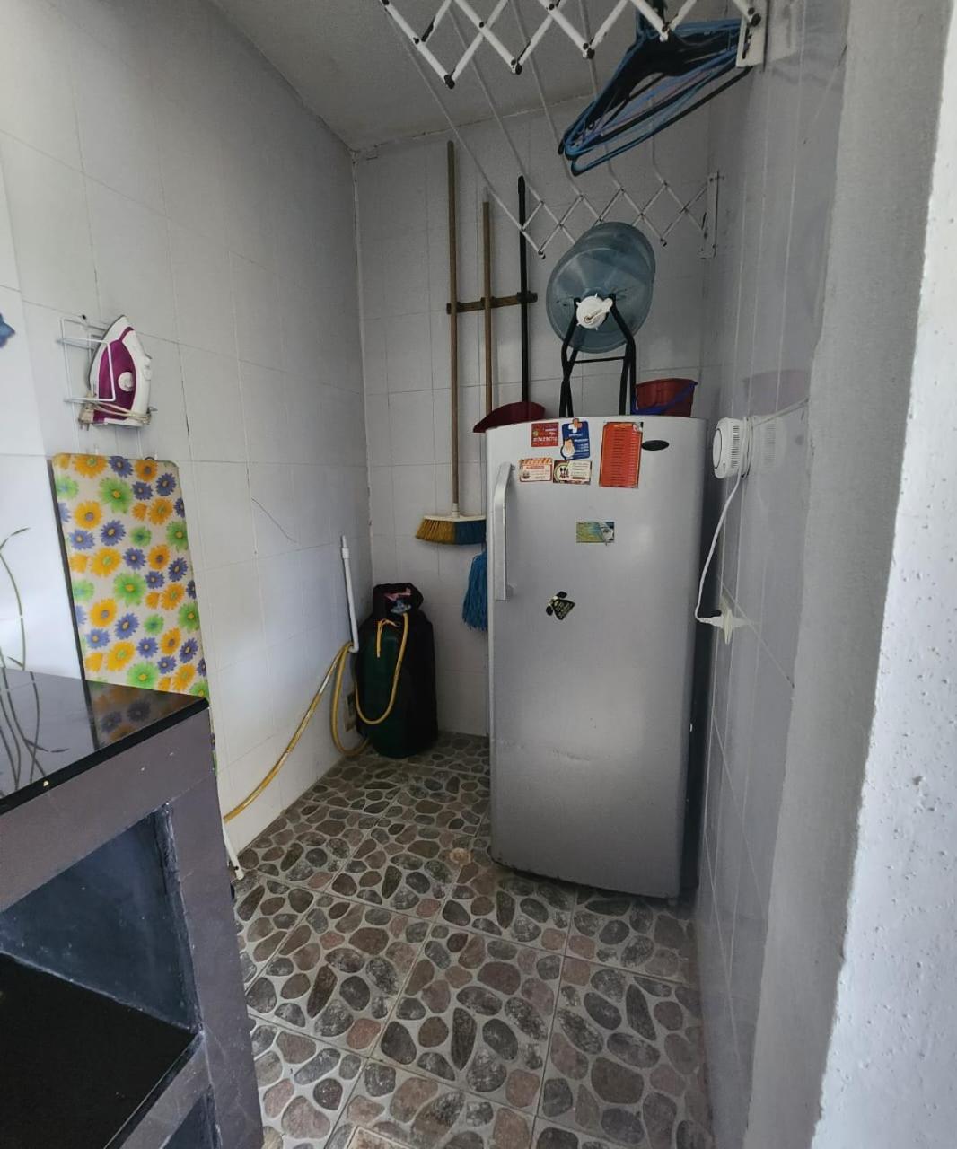 Sea Life Apartamentos En Via Principal Centro Y San Luis San Andrés エクステリア 写真